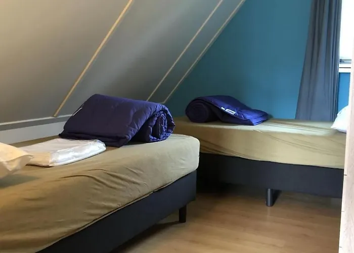 Semesterbostad Geraeumiges Mitten Im Wald By Interhome *